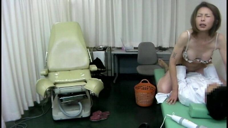 悪徳産婦人科医師の鬼畜映像盗撮BEST 画像15