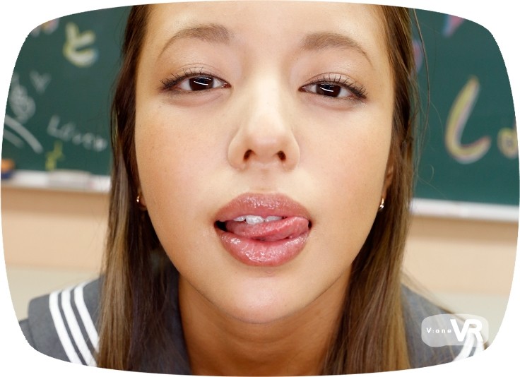 VOVR-065 Bagian 4 - 36 minit