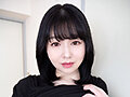 【FANZA限定】【素人シャトーブリアン発掘】色白モチモチ極上肉、トロけるマシュマロI-cupの希少部位、感度敏感なドM気質の最高級ボディを是非ご堪能下さい。一花(二十歳/女子大生) パンティと生写真付き 画像1