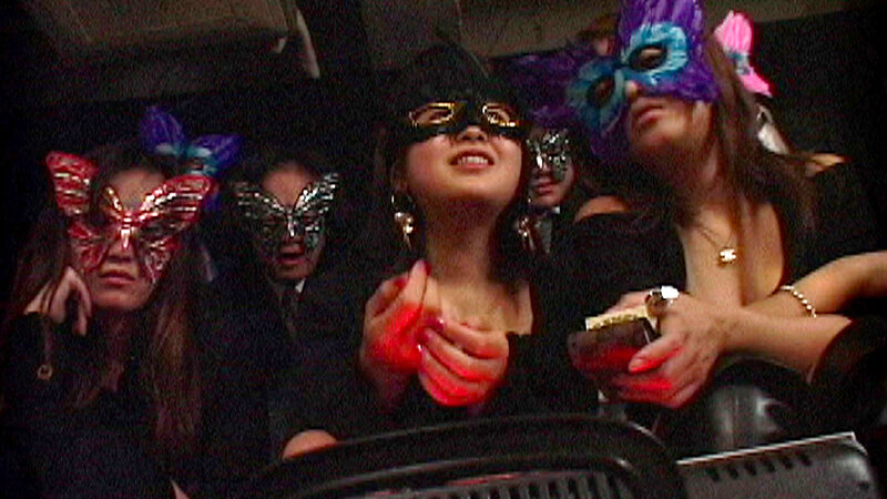 ダメっ!イっちゃう!みんな見ないで! 観客の前でイカされる女たちの凄い痙攣 衝撃の激ヤバ映像集 ULTRA ORGASM BEST 7枚目