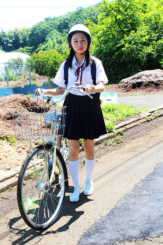 田舎少女の妊娠体験1日目 紺野ゆうみ 画像13