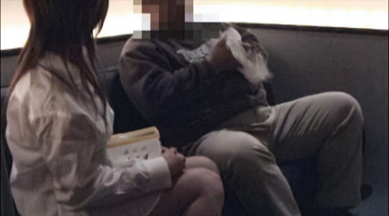 KIZN-027 Bagian 1 - 30 minit