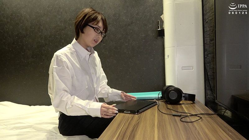 AD-01027 パート 1 - 30 分