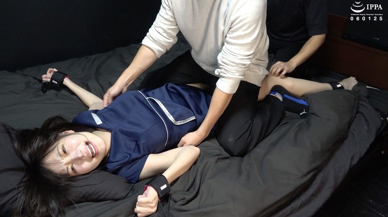 「全身敏感くすぐりエステ嬢 琥珀ややチャンの拘束ハードくすぐりフルコース」エステシャン:琥珀やや