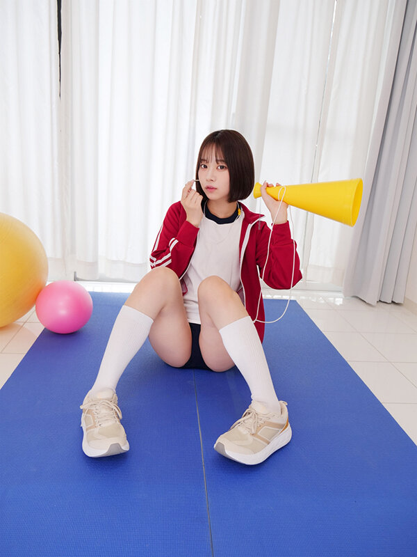 ブルママネージャーのおち〇ぽ射精サポート学校一可愛いと評判のマネージャーは献身的で下のケアまでしてくれる 画像1
