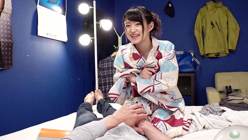 COM-079 パート 1 - 30 分