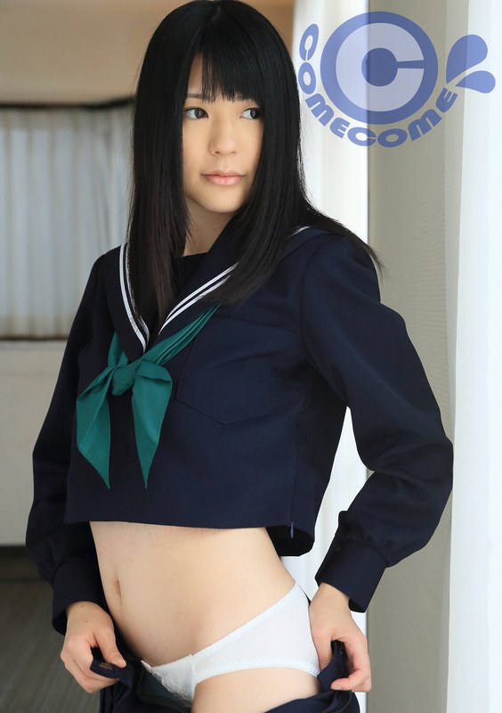 カメラを見つめる瞳がエロい制服少女のセックスはイヤラシ過ぎましたぁ～！！ 幸田ユマ