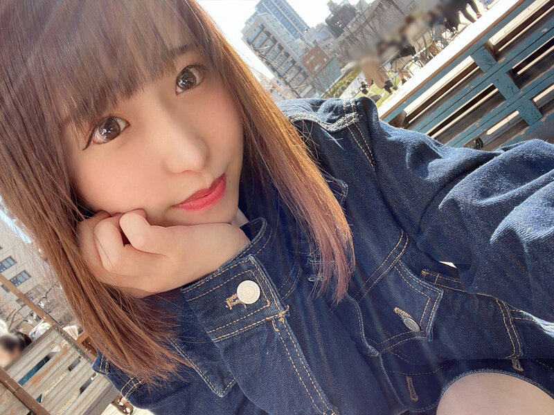 素人女子大生【限定】ひなのちゃん20歳 かわいい声を武器に声優として活動している激カワJD 感度良好なカラダを激しく攻められ激萌えボイスで大絶叫