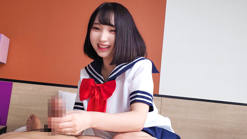 素人女子大生【限定】かなちゃん21歳 某制服リフレでバイトしている身長143cmのミニミニJD！！リアルJ○感200％の制服姿に大興奮して爆発フィニッシュ！！