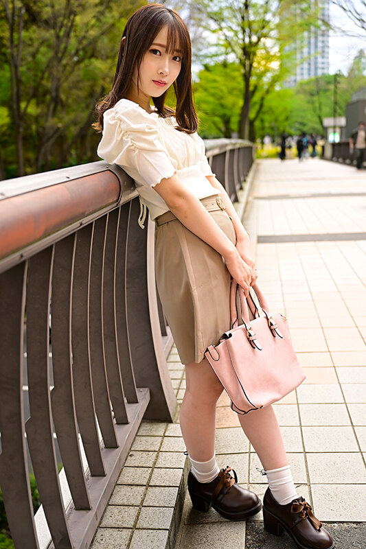 HMDNV-517 Bagian 1 - 30 minit