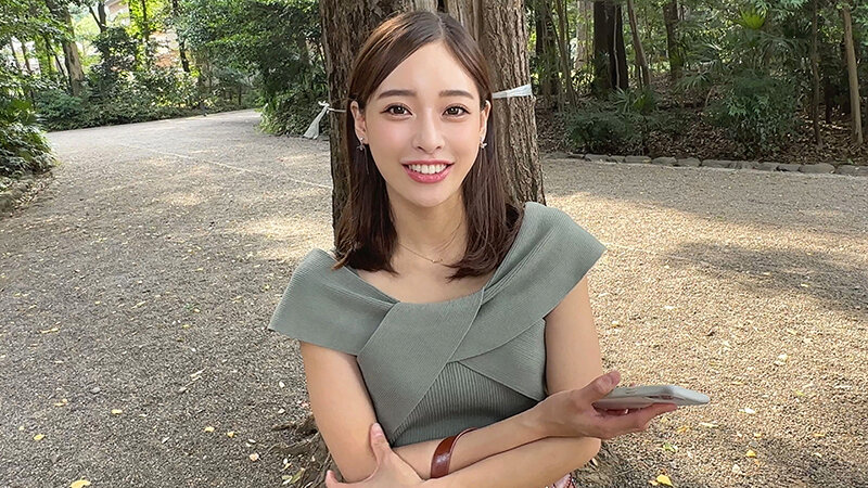 【ガチお嬢様】出会い系で見つけた清楚系人妻32歳 ベロチューで豹変ドM解放！！ビーチク捻られ乳首イキ大量潮噴射エグイラマで喉イキクレイジー中出しファック！！【ギャップ萌え】 2