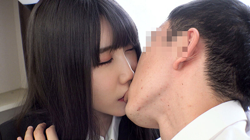 【青春SEX】黒髪ロングの清楚系彼女 女子校生みおりちゃん 素人学生カップルのSEX事情撮りました【その後、ガッツリおじさんチ○ポで種付け寝取ってやりました】