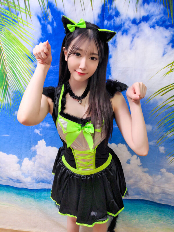 素人パンチラ in 自宅で個人撮影会vol.93!ア○マル系のかわいいコスプレを着て写真を撮るだけだったのに際どいポーズを要求される超過激撮影会 14枚目