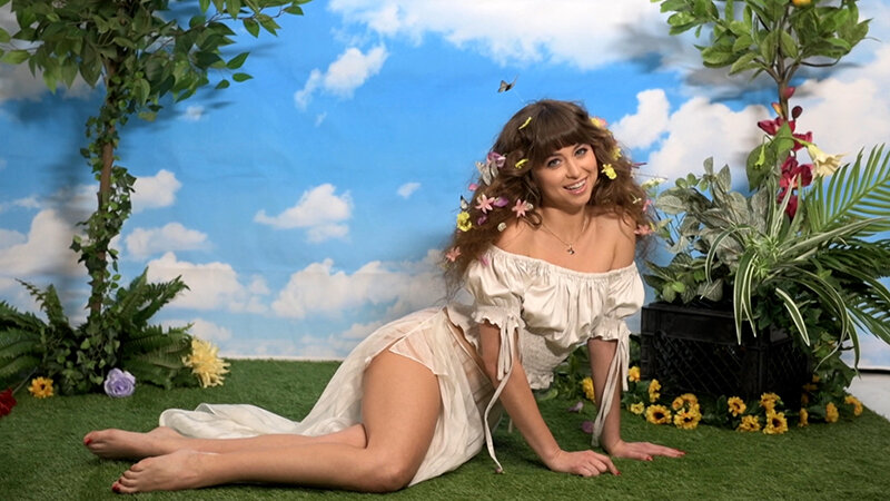 PLBY-025 Bagian 1 - 30 minit