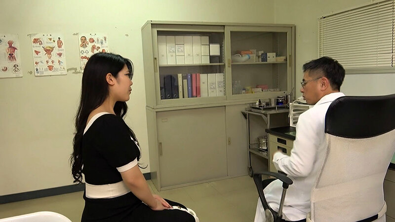 【婦人科悪徳医による内診台盗撮!!】~恥ずかしい、初めての検診だから先生優しく・・あ、お薬 温かいです~ 画像5