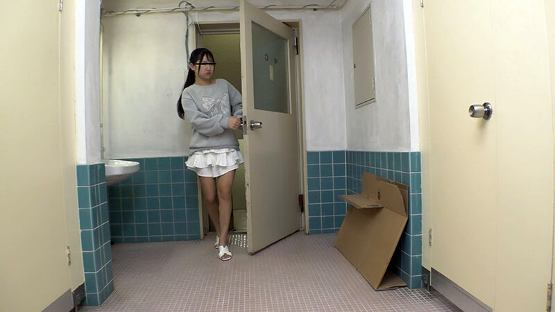某女子大校内トイレ性交#01 4枚目