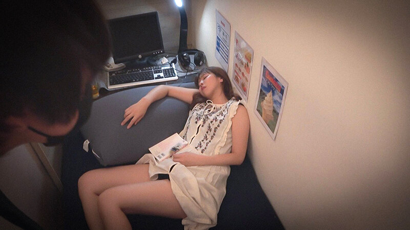 GNS-018 Part 2 - 70 minutes