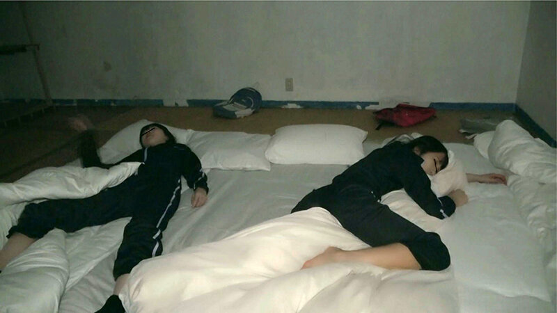 【黒歴史!!!】〜想い出〜修学旅行での女子校生を深夜に集団夜●いした映像流出!!! 画像1