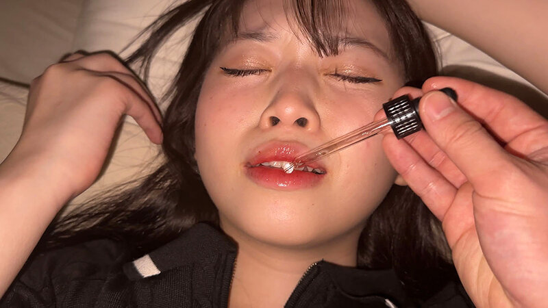 お花見【女子飲み・桜の名所・お酒と団子・千鳥足・非合法クスリ・イクイク・理性崩壊・中出し満開】狩り 画像9
