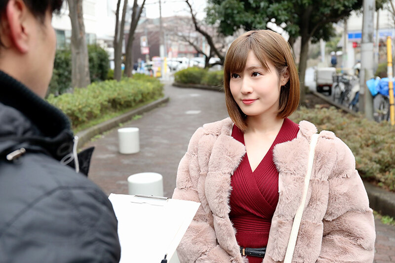 素人の人妻!!孕ませ膣射性交集!!「だって夫より気持ち良かったから…」 BEST 10時間2枚組スペシャル! 画像3