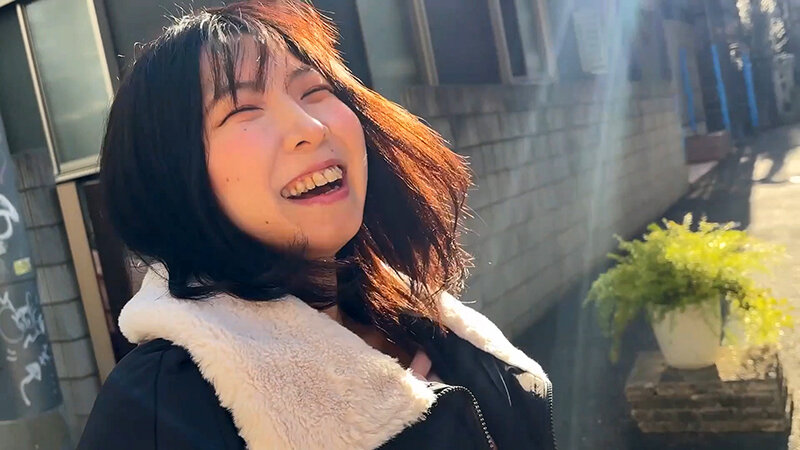 街角で声をかけてアナル観察させてもらう 食品工場事務員 みりなちゃん 2枚目