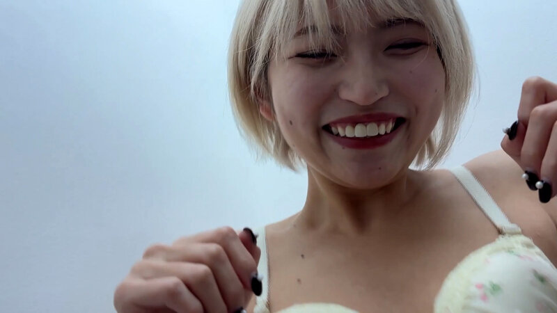 街角で声をかけてくすぐりさせてもらう 美容部員 はるのちゃん 6枚目