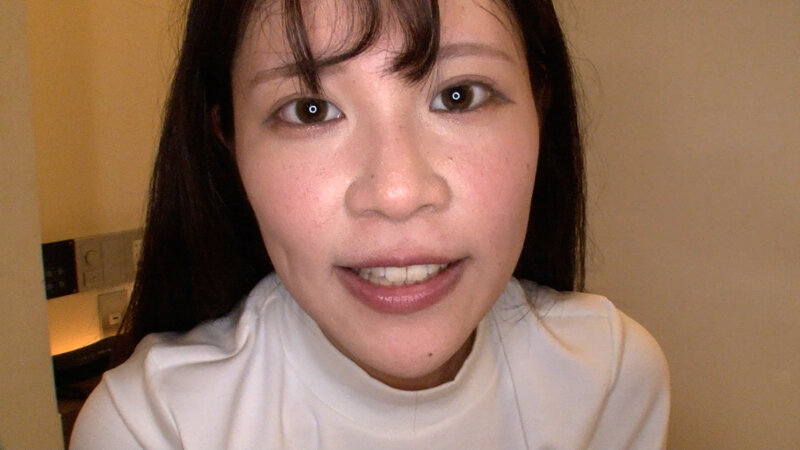 顔中舐めるのが大好きな女子がM男に濃厚鼻フェラ 画像20