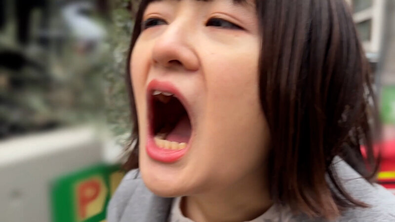街角で声をかけて口内観察させてもらう 飲食店アルバイト みこちゃん 4枚目