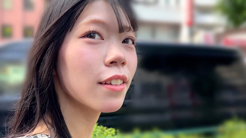 M男が街中で女性に声をかけてワキを舐めさせて貰う 交渉上手な黒髪ギャル かなちゃん_0