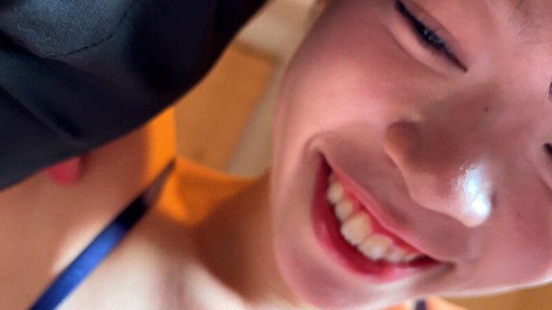 M男が街中で女性に声をかけてワキを舐めさせて貰う 交渉上手な黒髪ギャル かなちゃん_5