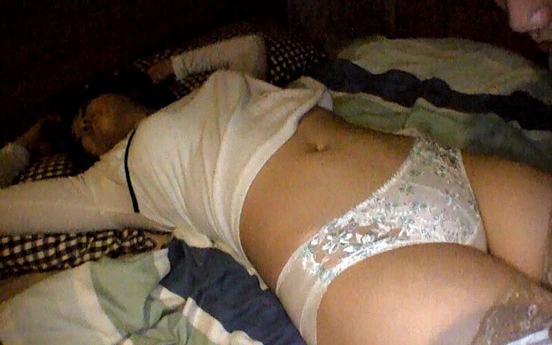 飲み会帰りの美女×意識ぶっ飛ばし×●っ払い昏●×寝込みを襲うとマン汁ジュワッと濡れ濡れ…2枚組 8枚目