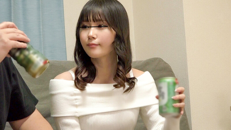 部屋に連れ込んだ素人との隠し撮りSEX そのままAV発売 Vol.11 画像1