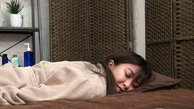 高額報酬に目がくらんだ断われない女性のイイナリセックス のサンプル画像 2