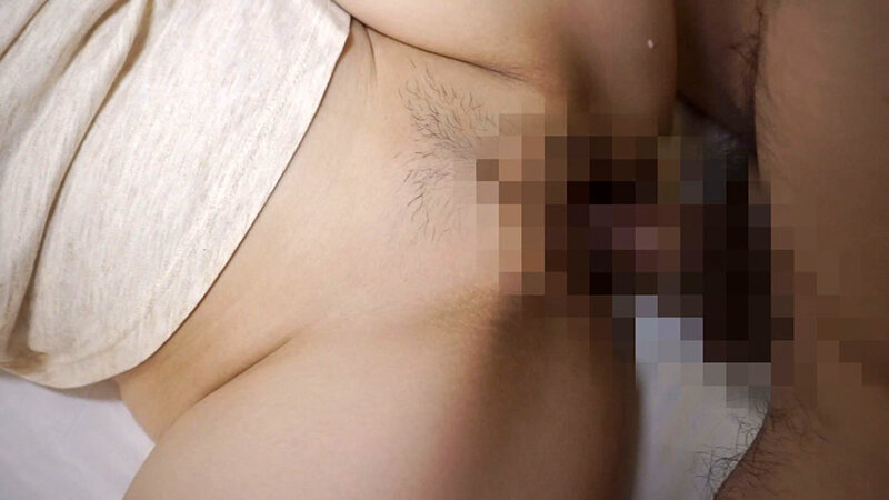 色白巨乳妻は電マを当てられ理性崩壊!夫を忘れて快楽に身を委ねる 画像13