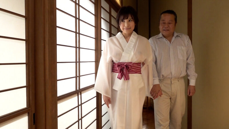 ショートヘアーの笑顔が可愛い巨乳美熟女ソープ嬢と極上中出しプレイ!これが本気の桃源郷! 1枚目