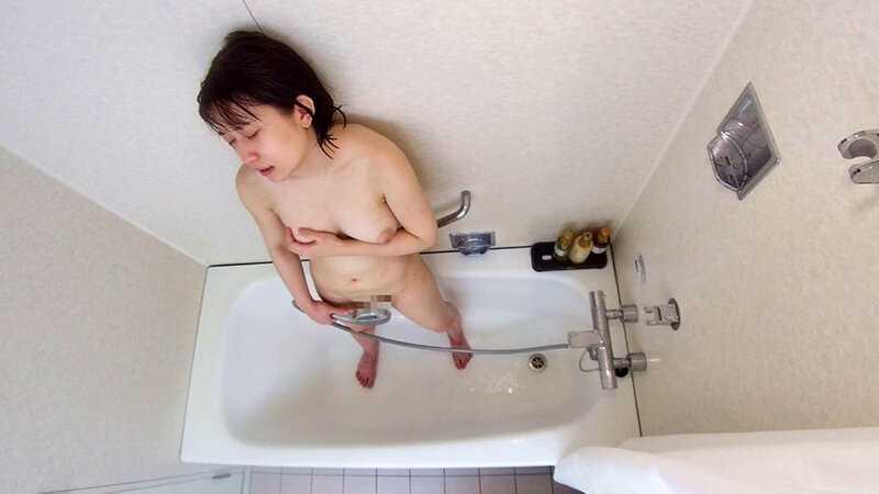 プライベート動画流出！シャワーを浴びながら湯けむり立ち込めるイチャラブ隠し撮り！ 画像19