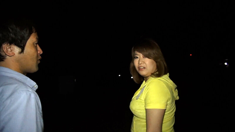 仕事帰りのむっちり熟女をナンパしてホテルに誘いナシクズシ的なボディタッチでエッチできるか!?欲求不満熟女と生嵌めSEX! 画像1