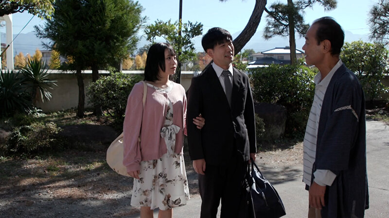 夫の実家の旅館を訪れた若妻。義父の激しくアブノーマルな責めに経験したことのない快感を感じドMな性癖を開花させてしまう！ 画像1