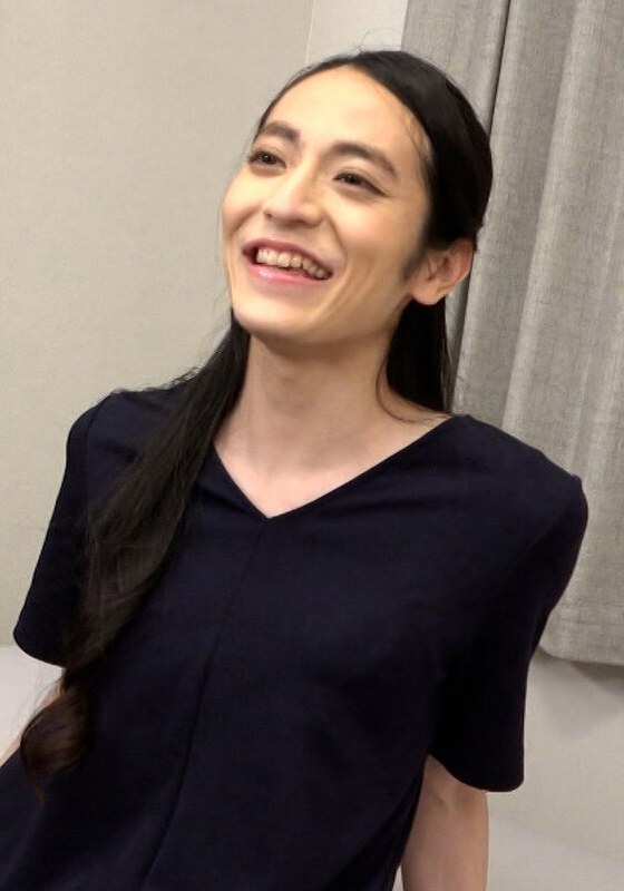 3年ぶりに帰ってきた息子がまさかの超絶ニューハーフ！？姉も父も男らしくなった息子の帰りを待っていると…