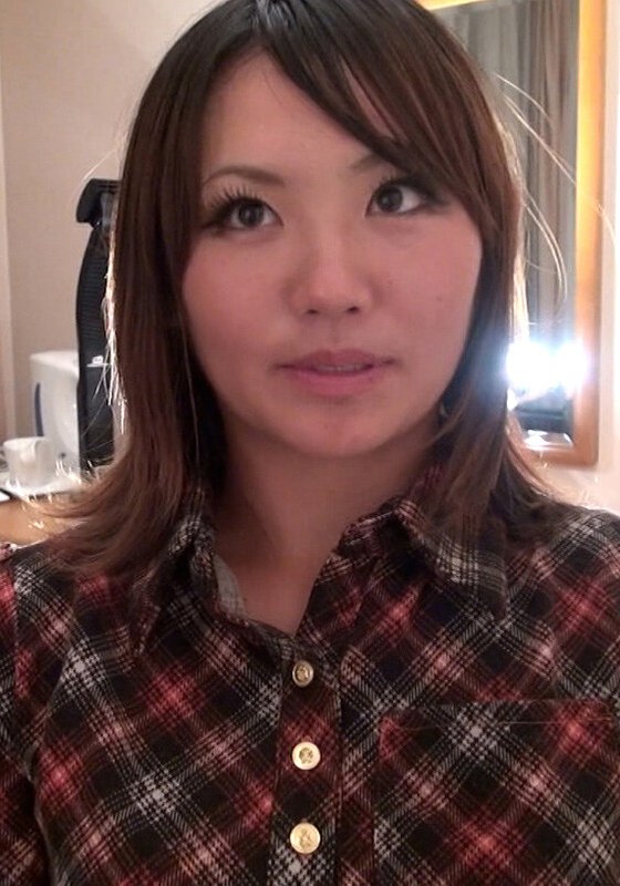 地方のワケあり奥さんをナンパして好き勝手にハメ撮りしちゃいました。週5で旦那とエッチしていた楊子さんだが旦那が海外に行って現在欲求不満爆発中！