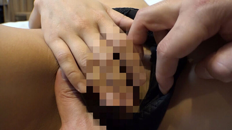 基本断れない人妻、旦那とのセックスレスで浮気に踏み込み、快楽に沼る 6枚目