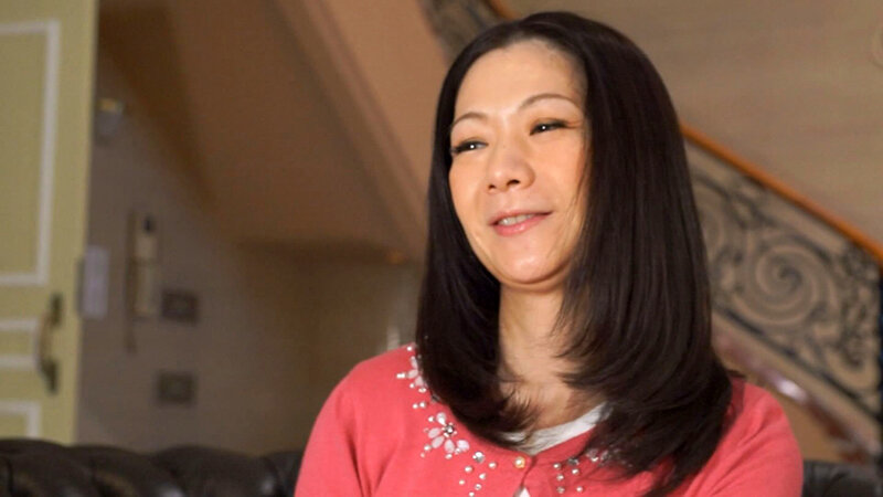 48歳 看護師 年上夫のSEXでは満足できません!メチャメチャになりたいんです! 1枚目