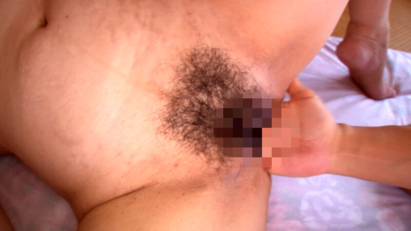 旦那さんとは20年程のセックスレス!旦那以外の男性に性欲を向ける黒髪美熟女の本能丸出しSEX! 7枚目