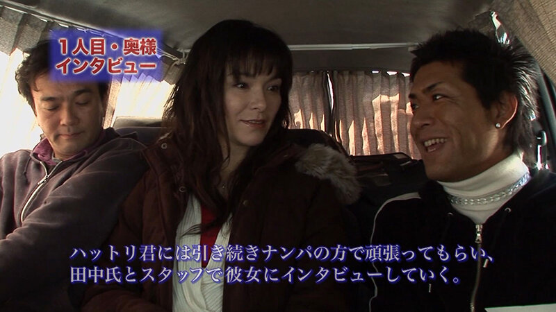 結婚3年目のおしゃれな装いのハーフ系奥様!ガードが緩いかと思いきや意外や意外、下のお口はNGに!?かと思ったら上のお口はOKだったので思い切りしゃぶってもらい口内射精! 画像1