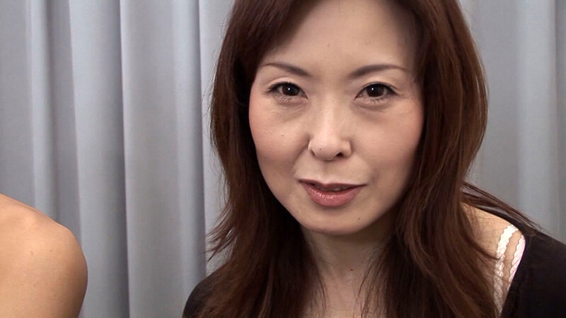 男の精液を奪い取るサキュバス熟女!五十路間近には全く見えない風貌の秘訣はセックスだった!自慢のテクを駆使して精液を肉壺で搾りとりー! 2枚目