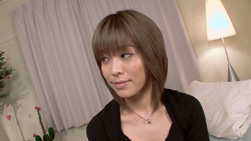 授乳のし過ぎで若くして垂れ乳!そこがまたエロスを感じる他人妻に旦那に黙ってホテルで中出しセックスを決めちゃいました! 画像5