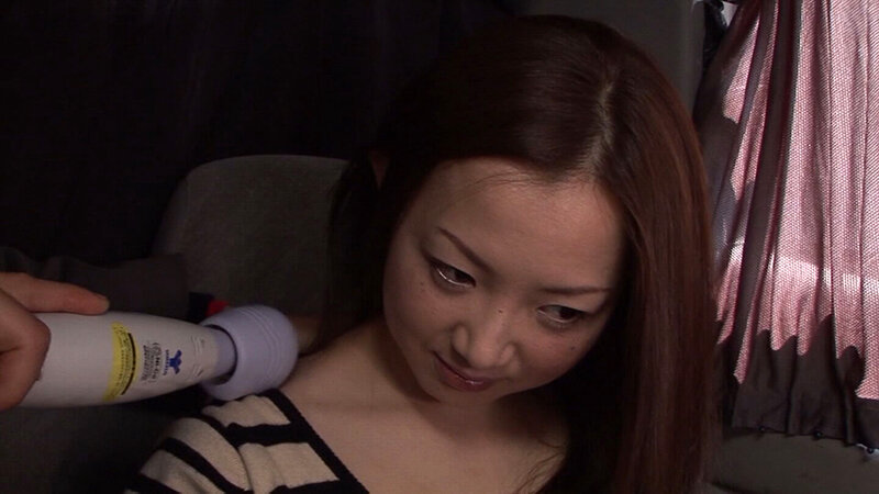 旦那に内緒で借金までしているワケあり妻をナンパして謝礼を出してナマハメSEX!大量中出し! 画像1