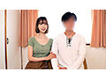 『愛し合う夫婦が残したいメモリアルヌードフォト』と題された雑誌の特集だと妻を騙し、絶倫チ○ポ男と素肌密着偽撮影会で寝取られ検証！！すみれさんこうさん - 2