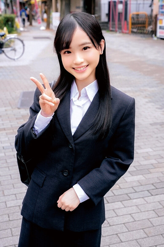就職活動中の女子大生の皆さん!「早漏に悩む童貞君の暴発改善のお手伝いしてくれませんか?」就活に励む真面目でカワイイJDが早漏すぎる童貞君にムラムラ膣キュンしちゃって生中出し筆おろしSPECIAL!かのんらら 2枚目