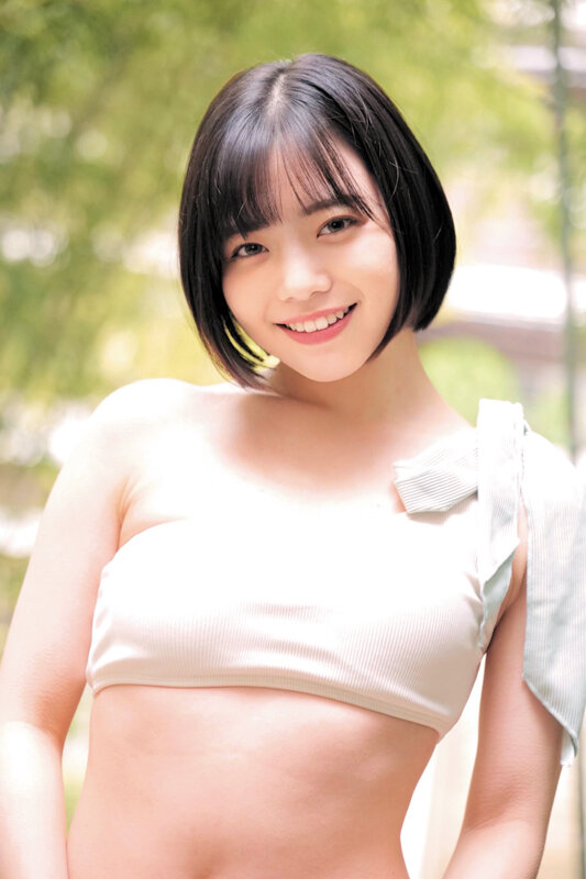 真夏の素人水着ギャル祭り!素股オイルマッサージでカチカチち○ぽがアソコに擦れて赤面発情!ひかるなぎさ 画像2